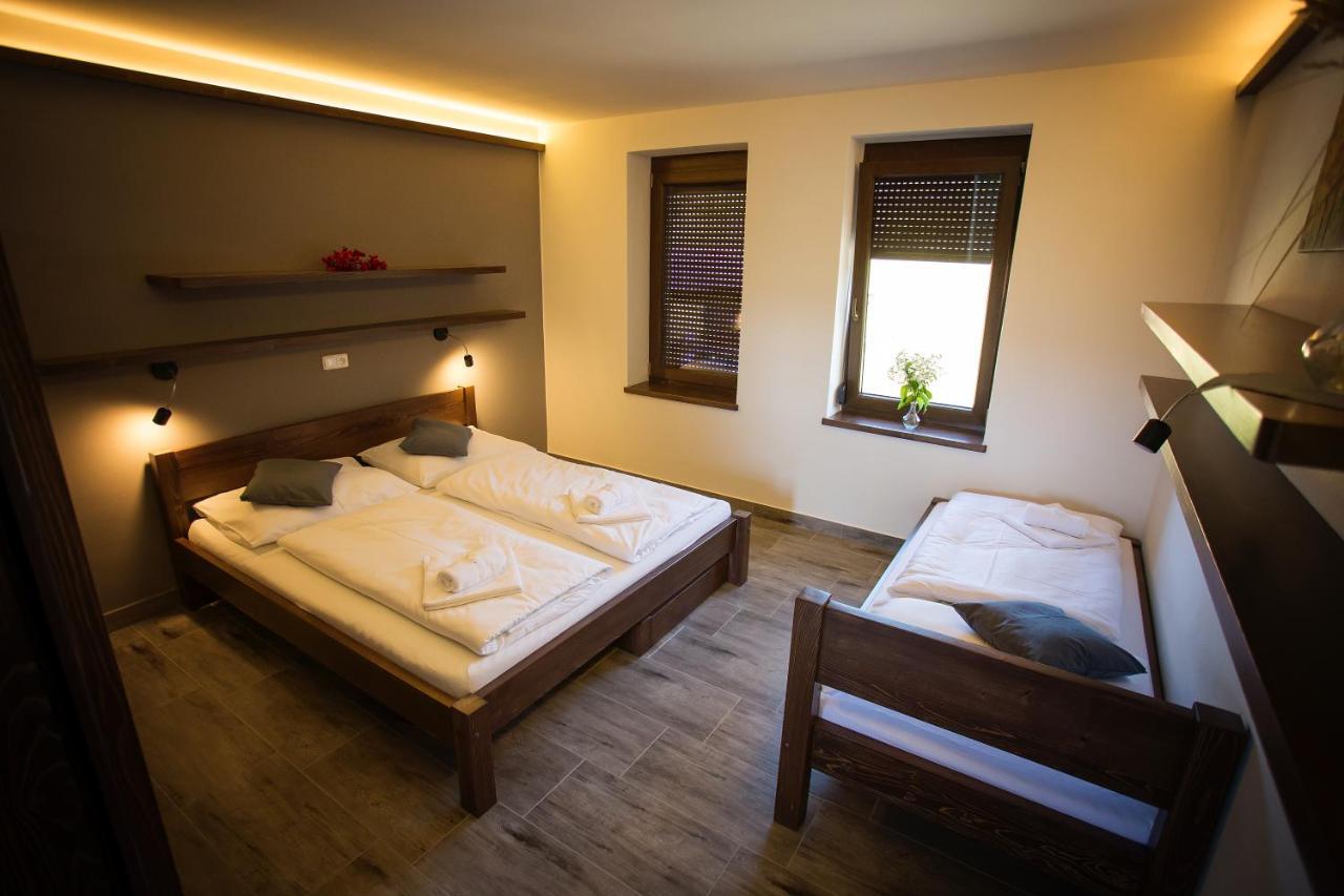 Penzion Ve Vinohrade Němčičky Extérieur photo