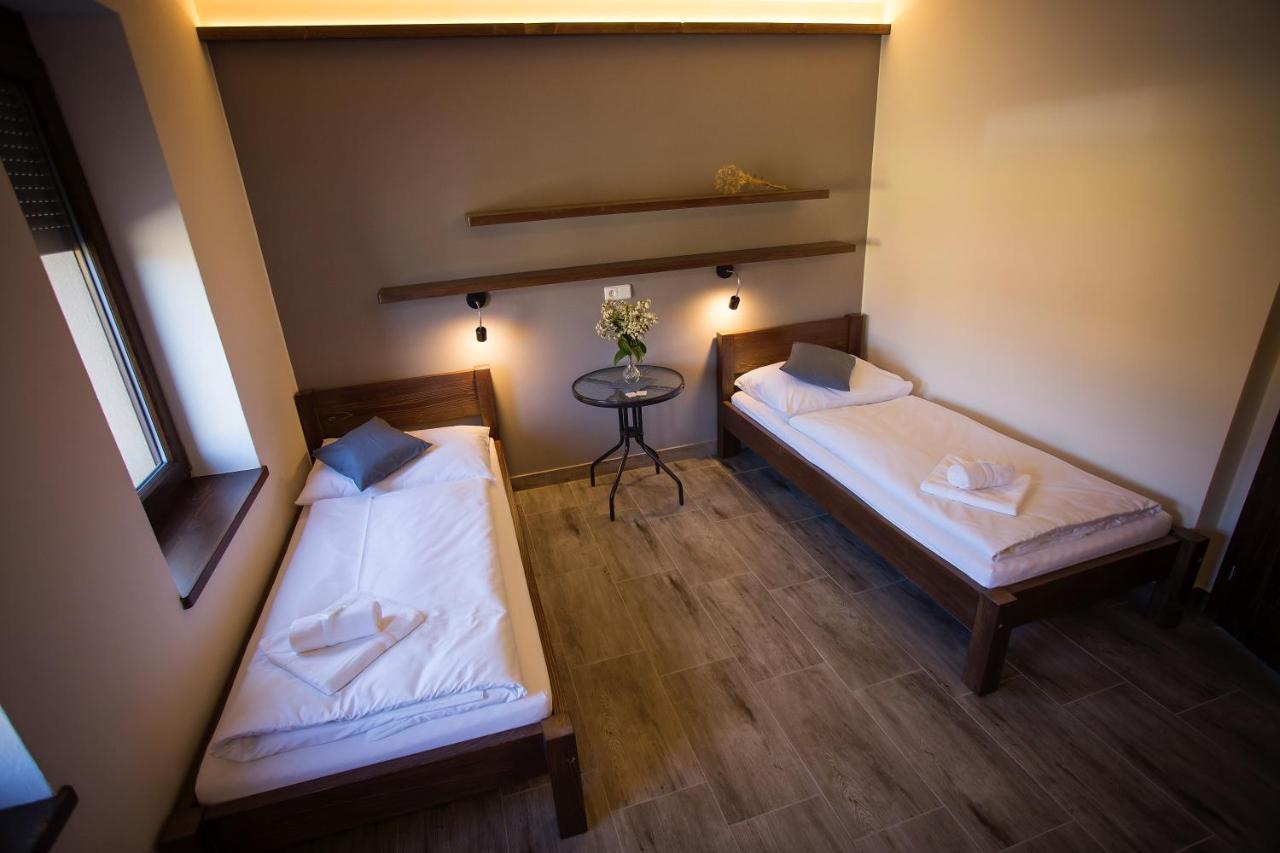 Penzion Ve Vinohrade Němčičky Extérieur photo